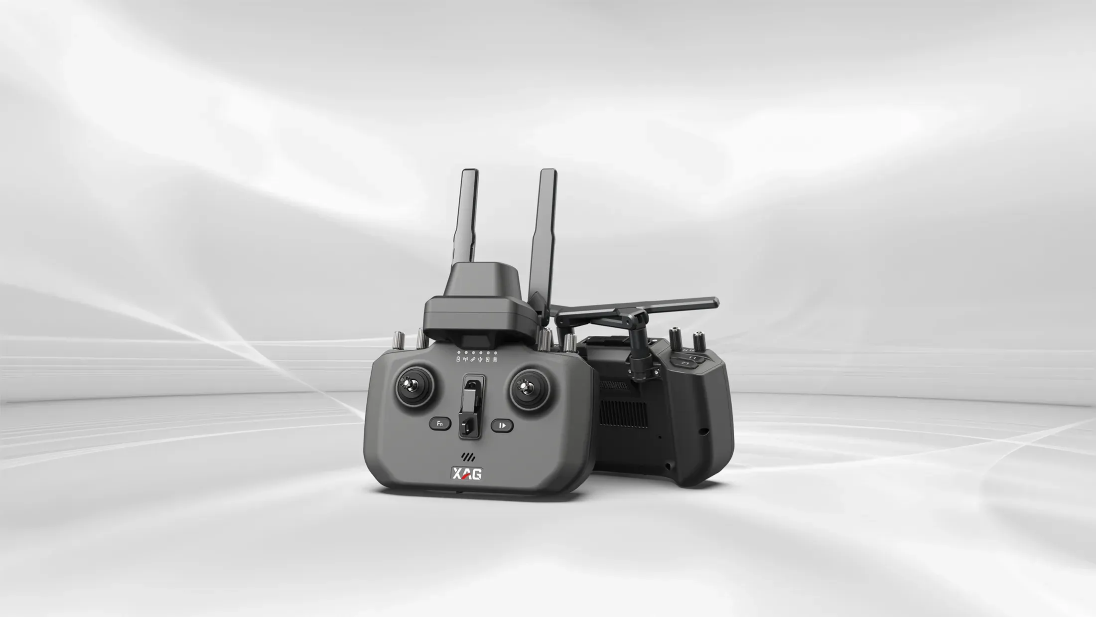 XAG P100 Pro uzaktan kumanda sistemi ile hassas uçuş kontrolü